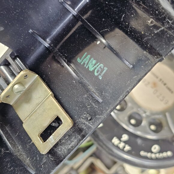 Northern Electric Rotary 1961 Wall Telephone #554 With Cord, Untested, Canada - Picture 13 of 16